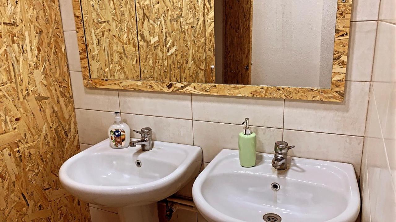 Central Hostel Печ Экстерьер фото