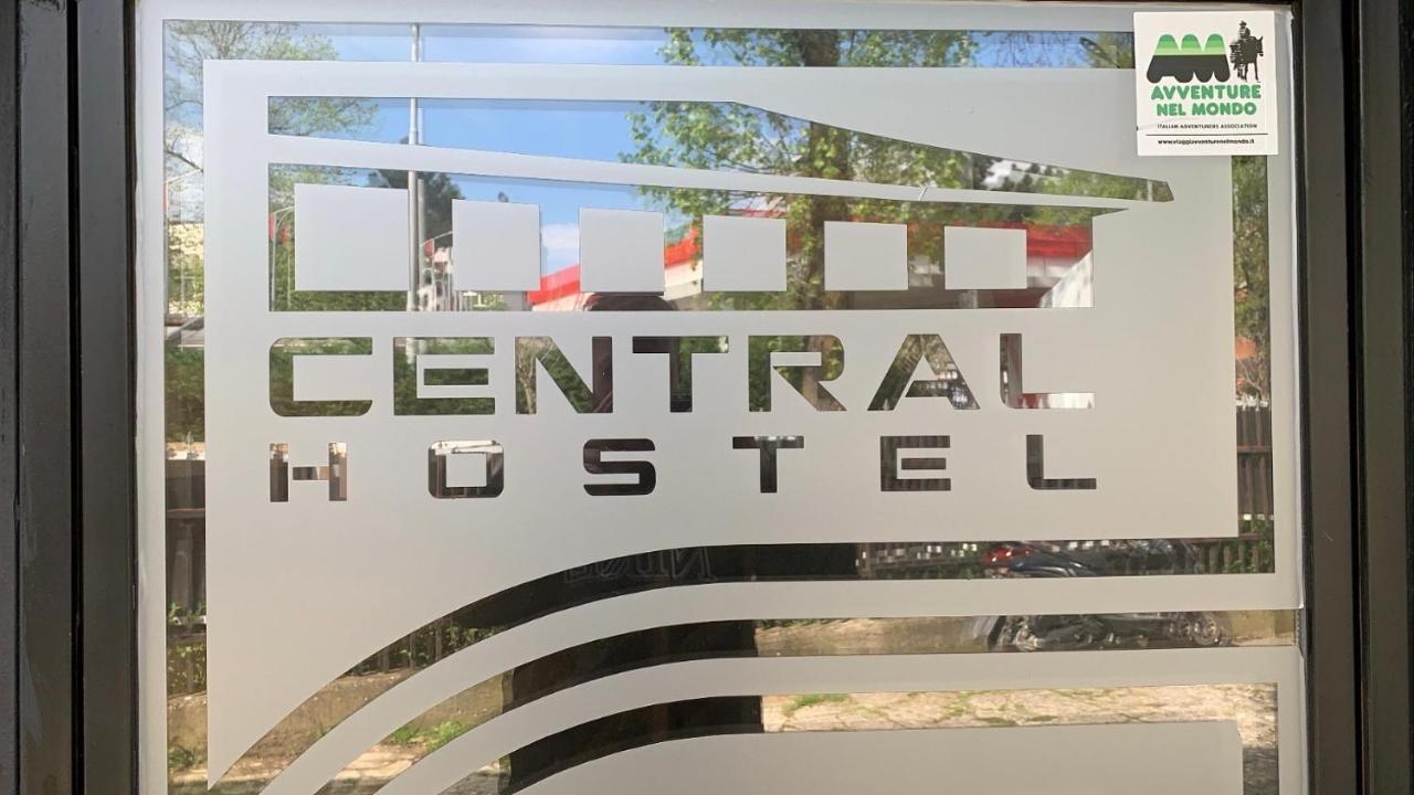Central Hostel Печ Экстерьер фото