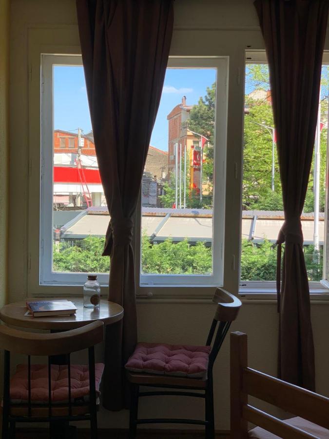 Central Hostel Печ Экстерьер фото